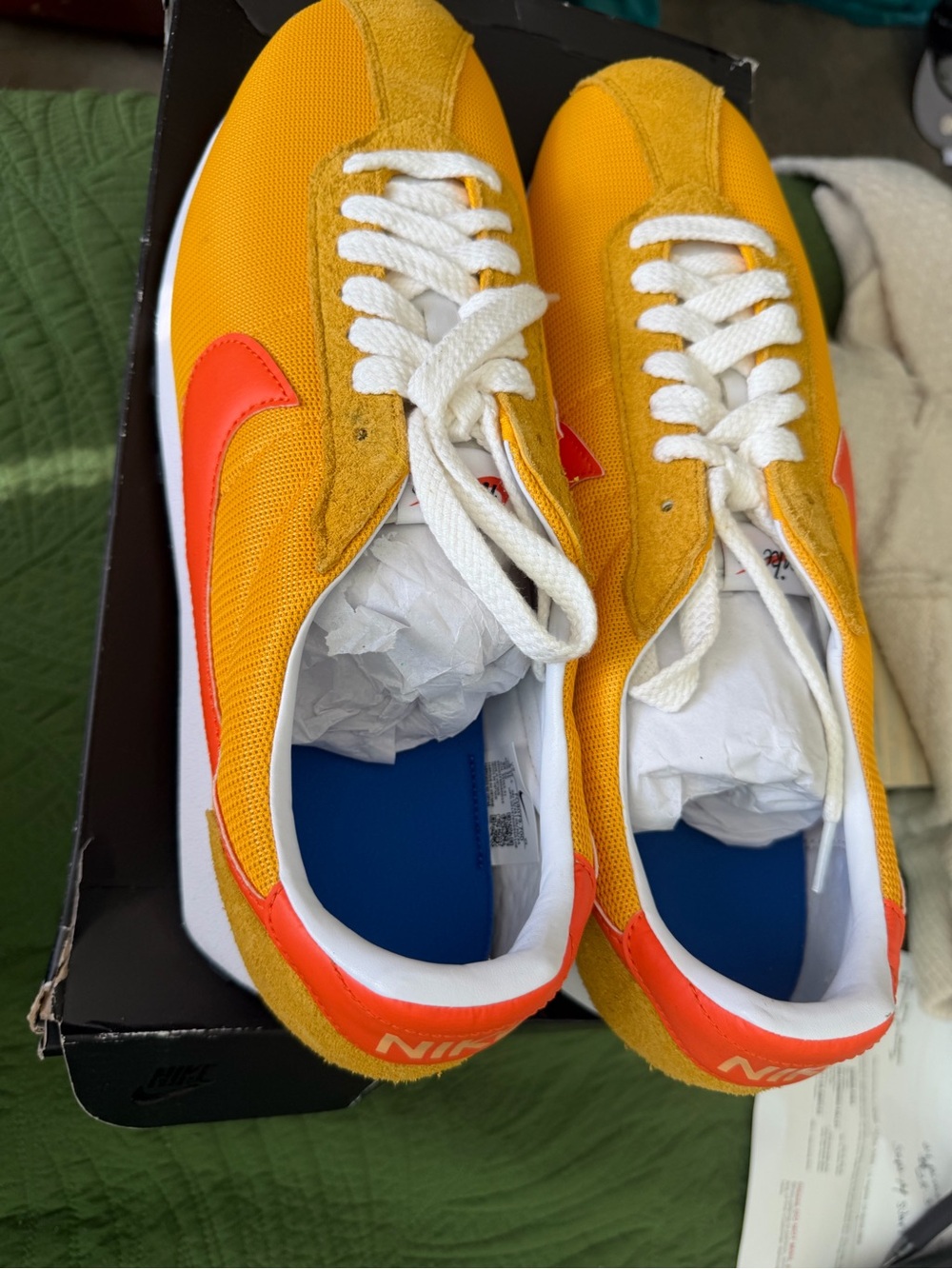 Nike Men's Retro Yellow and Orange Athletic Shoes Nike LD-1000 SP